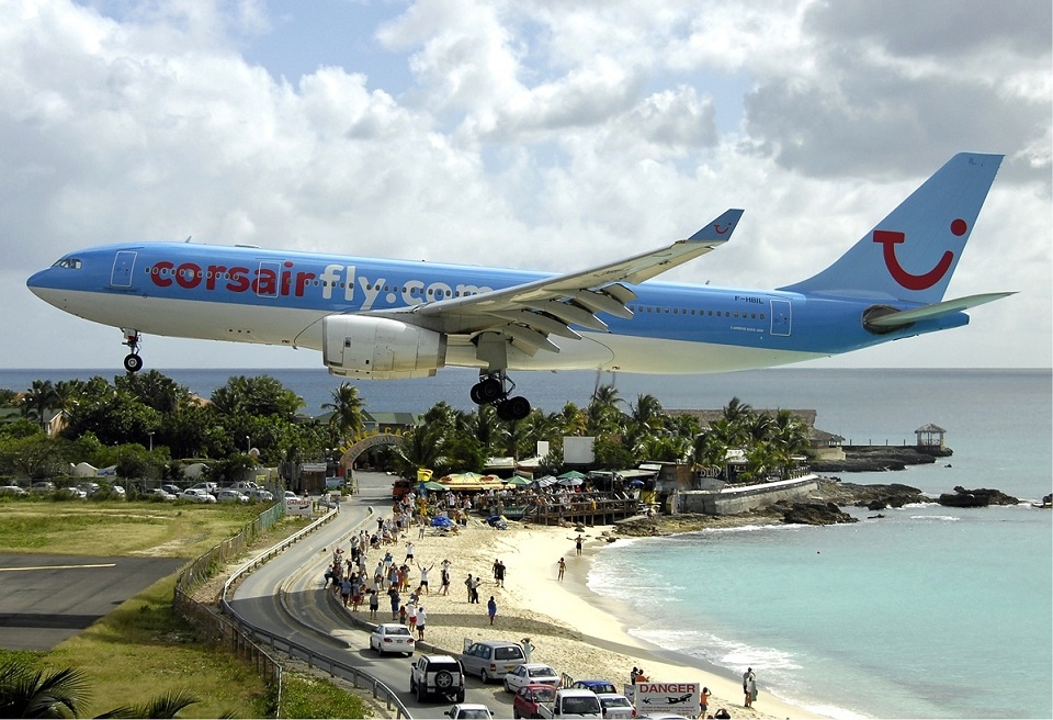 Flights From St. Martin to St. Barths