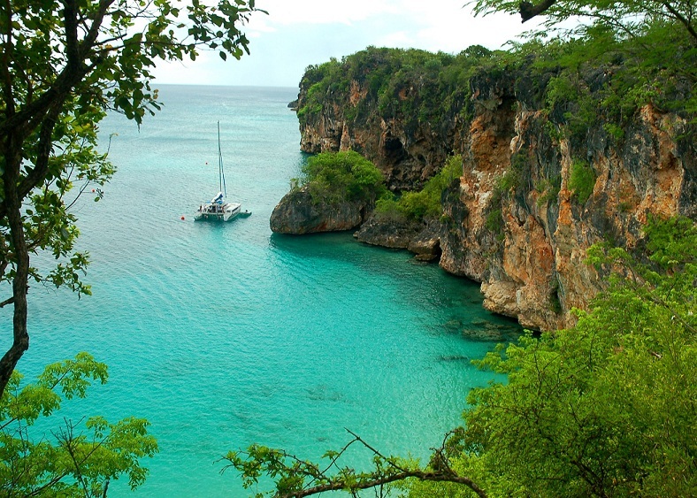 Caribbean Destination Wedding: Anguilla